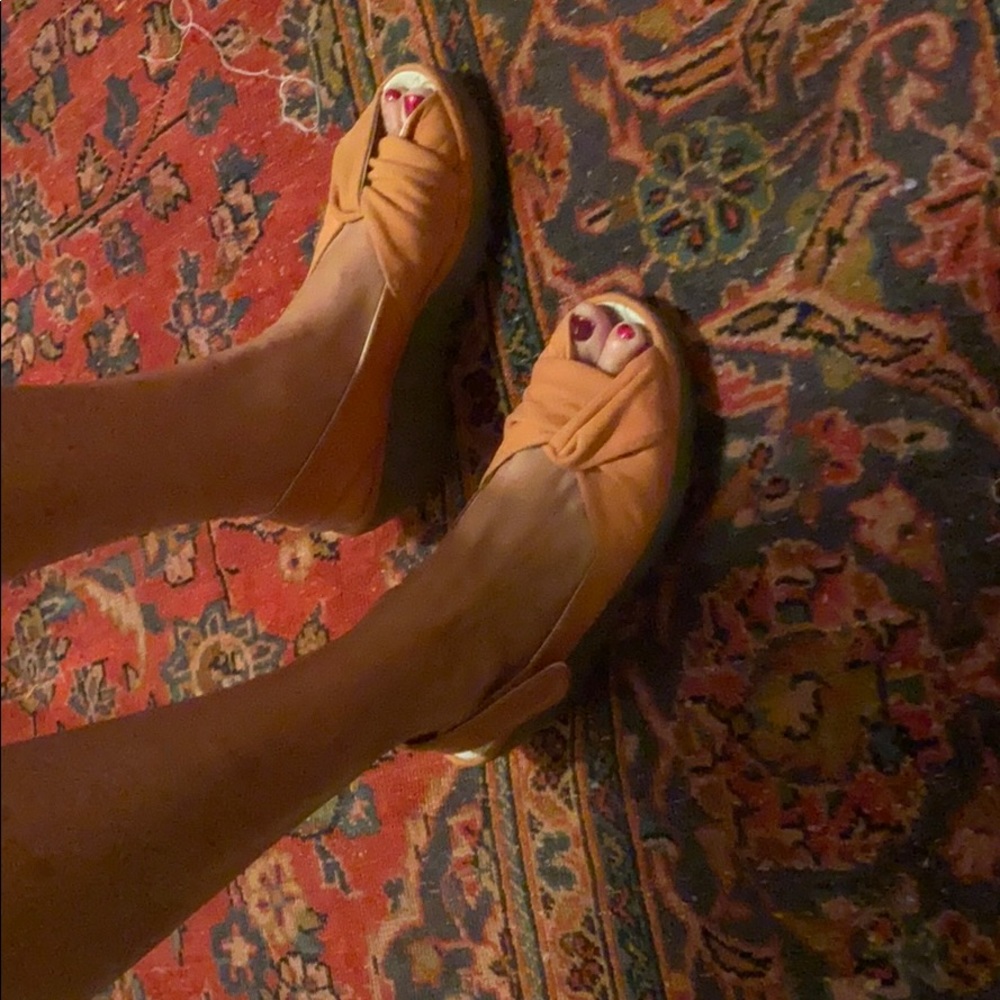 FLY LONDON ARE THE MOST COMFORTABLE SHOES EVER!!!
